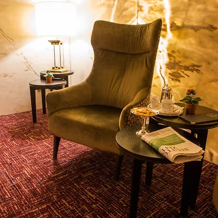 Hotel Royal