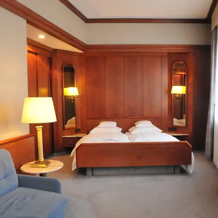 Royal Hotel 4*