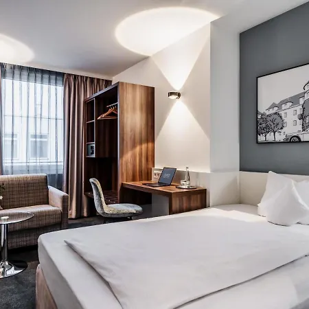 Royal Hotel 4*